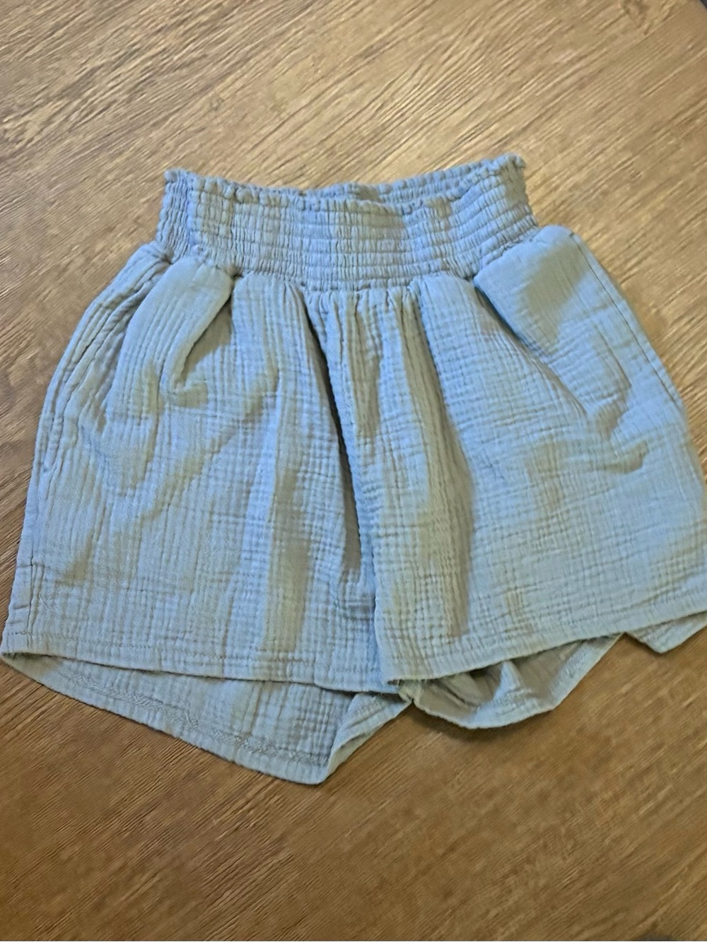 Smocked Waist Light Blue Cotton Gauze Shorts with Pockets